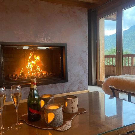 Le Paret Chambres D'Hotes De Charme & Spa 马尼戈 外观 照片